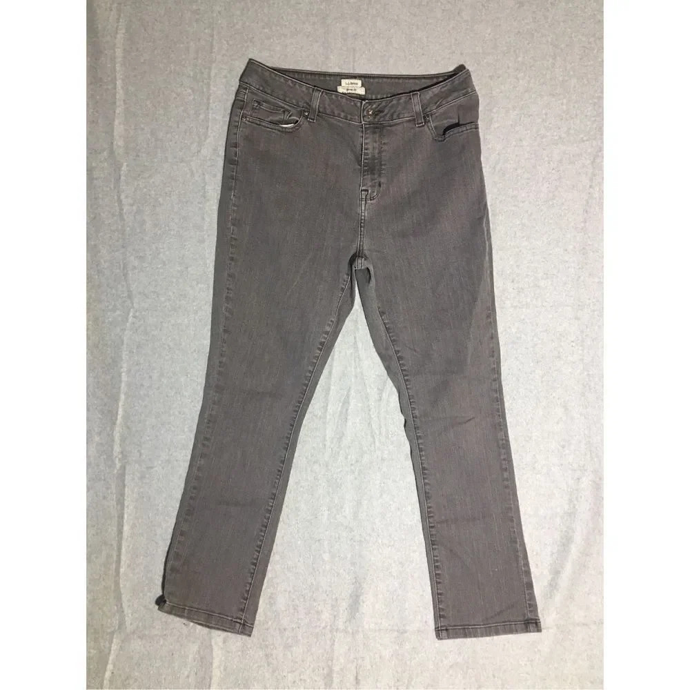 Womens L.L. Bean Jeans Size 12 Petite Grey Classic Fit Cotton Blend Casual